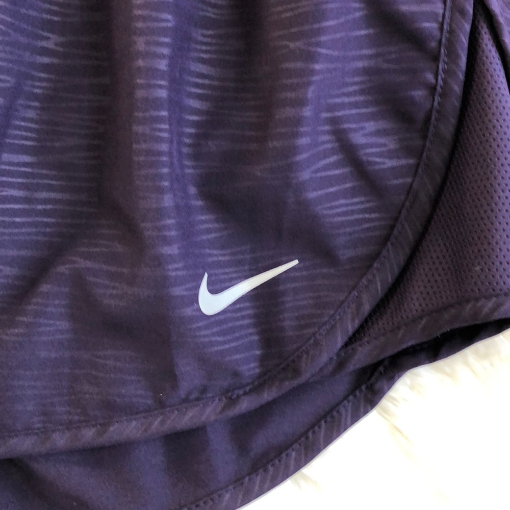 Nike plum running shorts - Picture 2 of 5